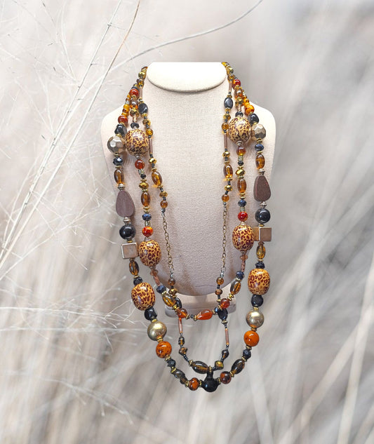Vintage Mid Century Beaded Necklace