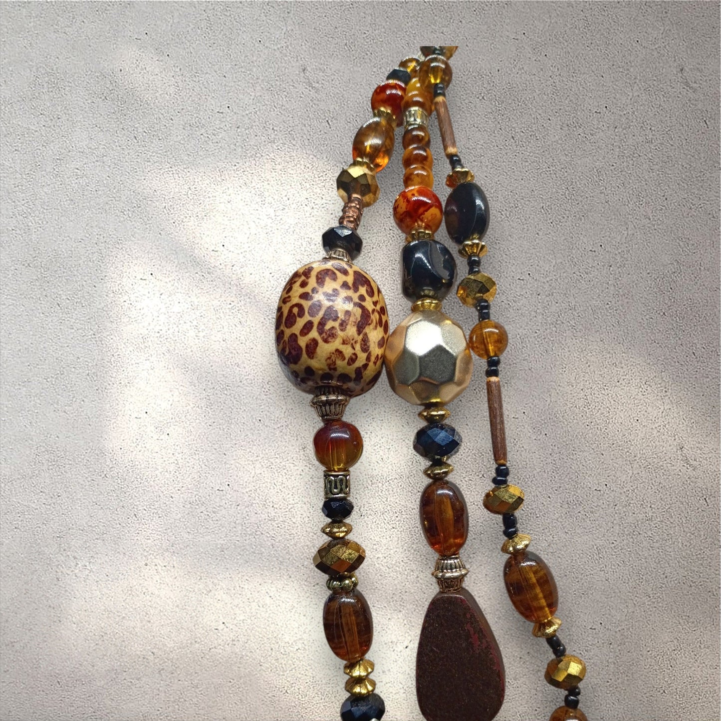 Vintage Mid Century Beaded Necklace