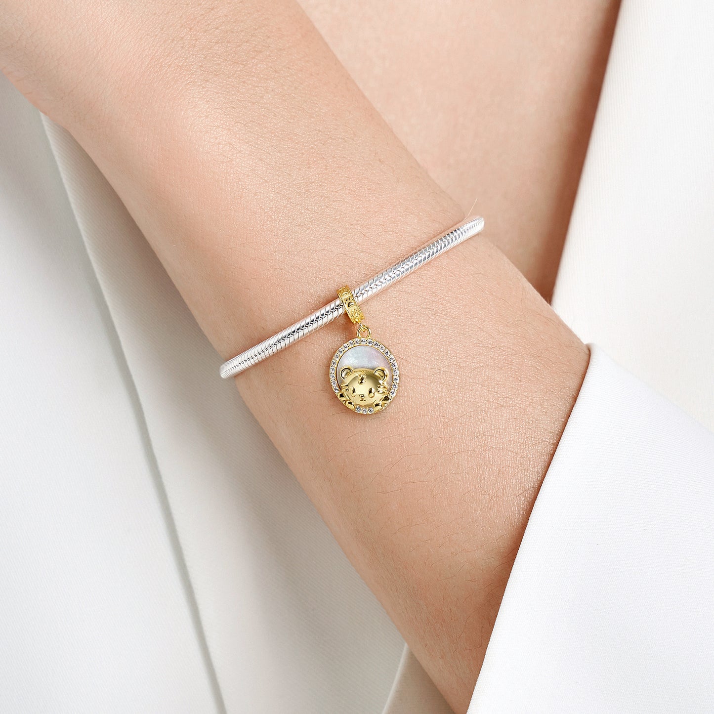 Zhaocai Tiger Pendant